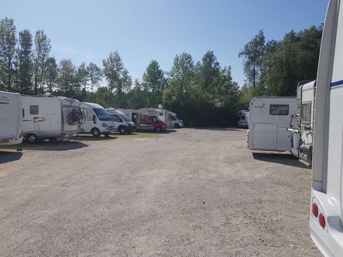 Wohnmobilhafen am Chiemsee — Stellplatz in Bernau am Chiemsee