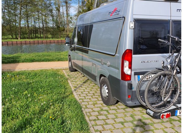 Stellplatz Canal Loire Molinet — Photo 6