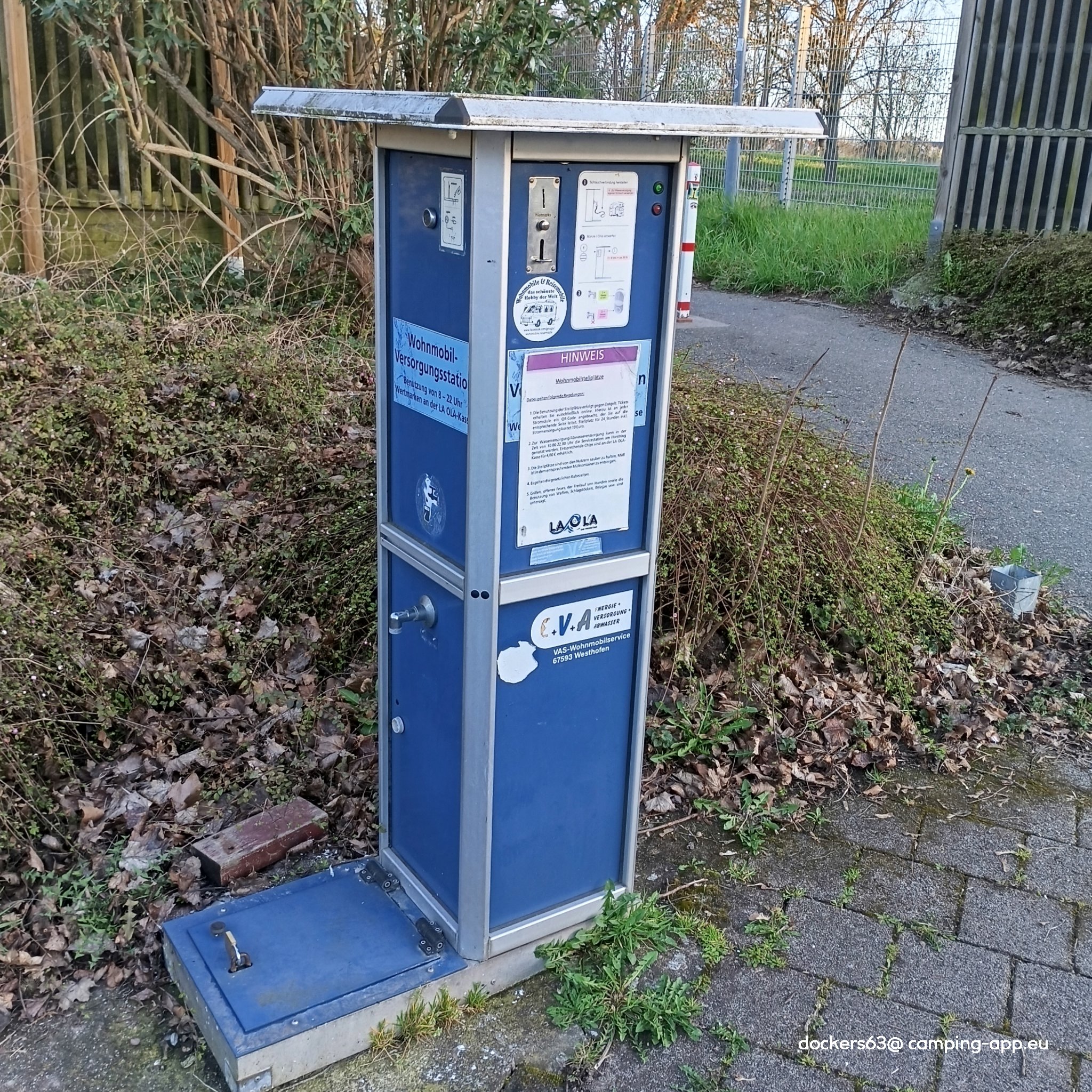 Stellplatz am Freizeitbad Landau — Photo 5