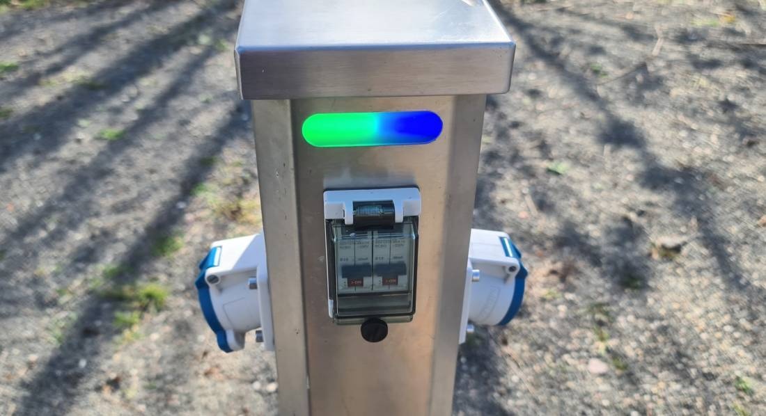 Stellplatz am Freizeitbad Landau — Bobilplass in Landau-Landau-Kernstadt