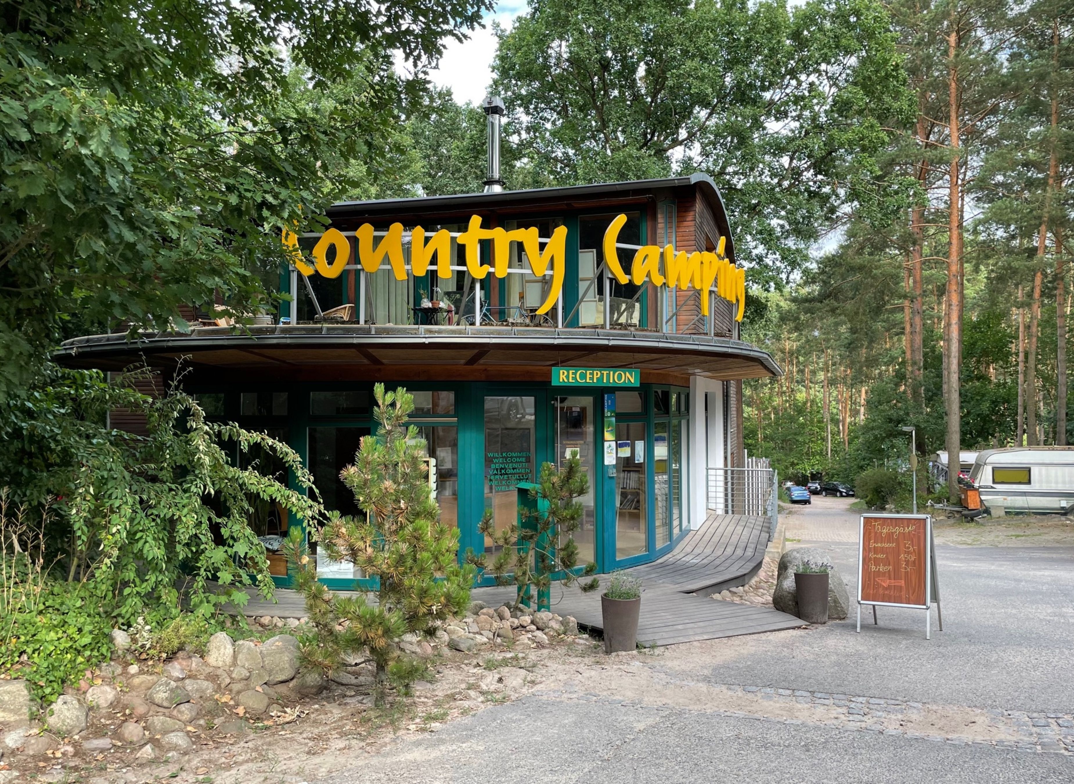 Country Camping Voss — QuickStop in Werneuchen