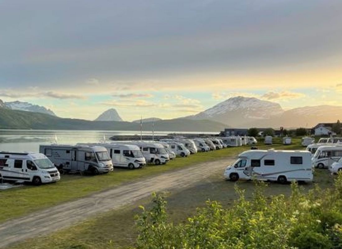 Sjøvegan Bobilcamp — Bobilplass in Salangen