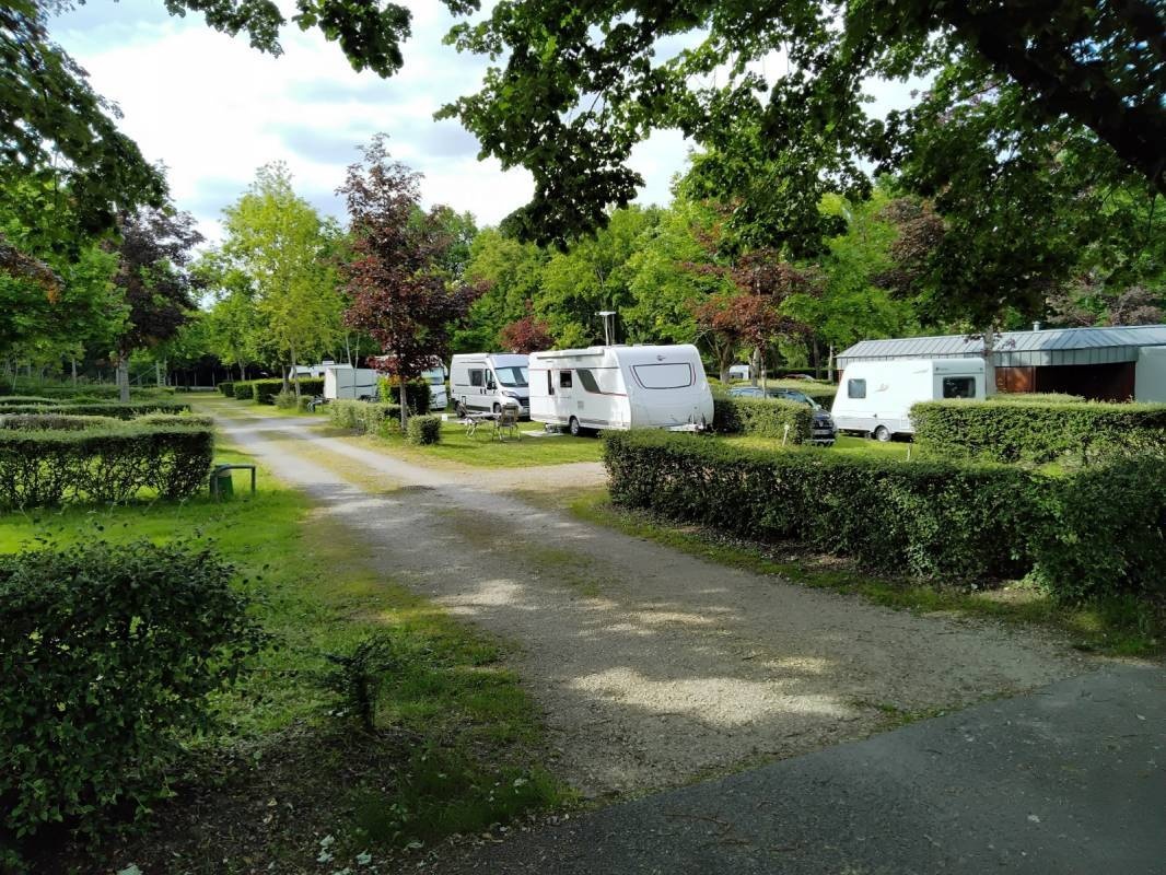 CampOVillage — Kemping in Vierzon