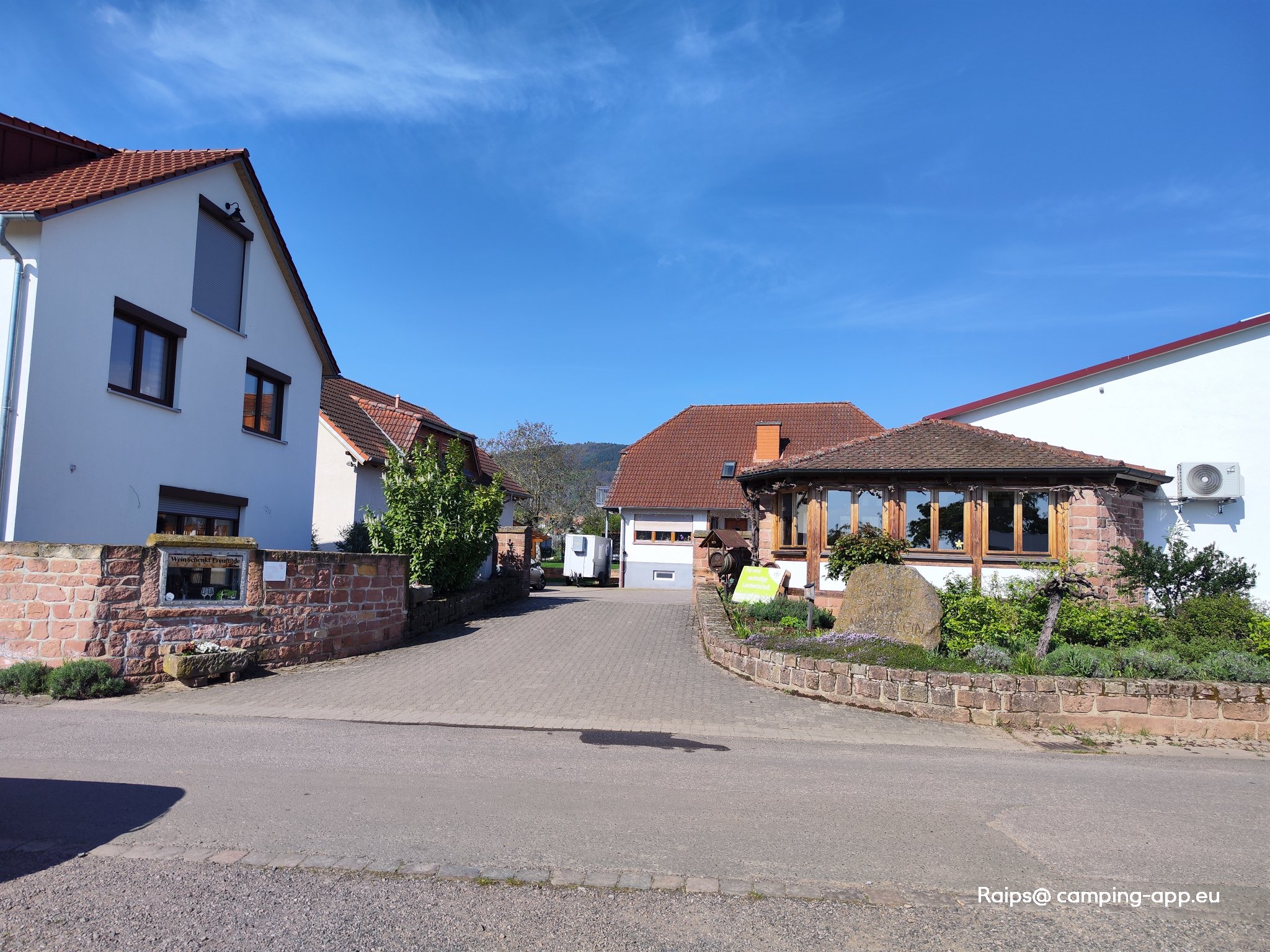 Weingut Anlag-Nichterlein — Winery in Rhodt unter Rietburg
