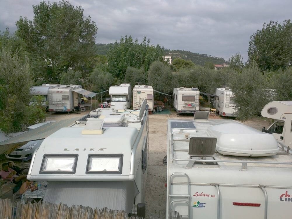 Area Camper Dattoli — Sp. parking dla kamperów in Peschici