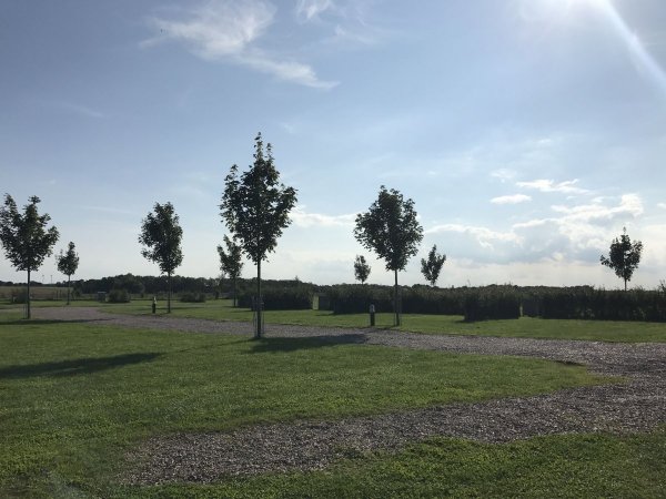 Wohnmobilhafen Sütel — Zdjęcie 2