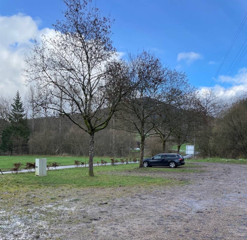 Wohnmobilstellplatz Achdorfer Tal — Стоянка з ночівлею in Blumberg