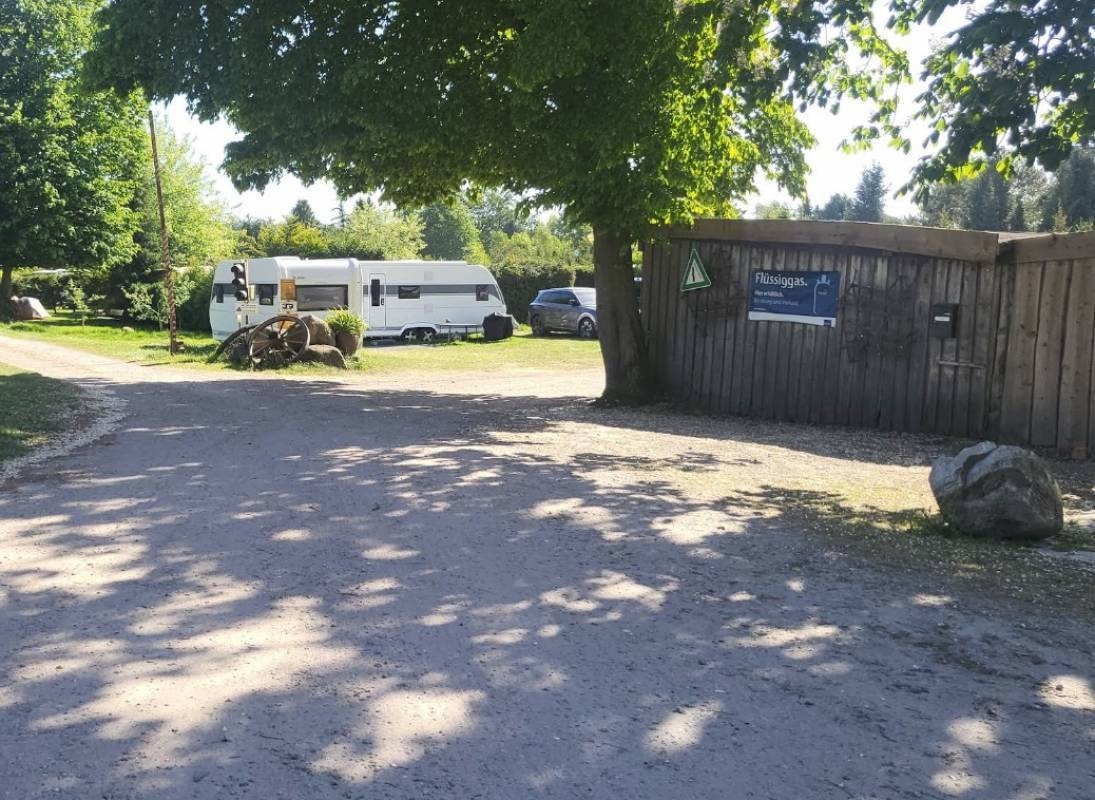 B Camping — Campingplads in Großenkneten
