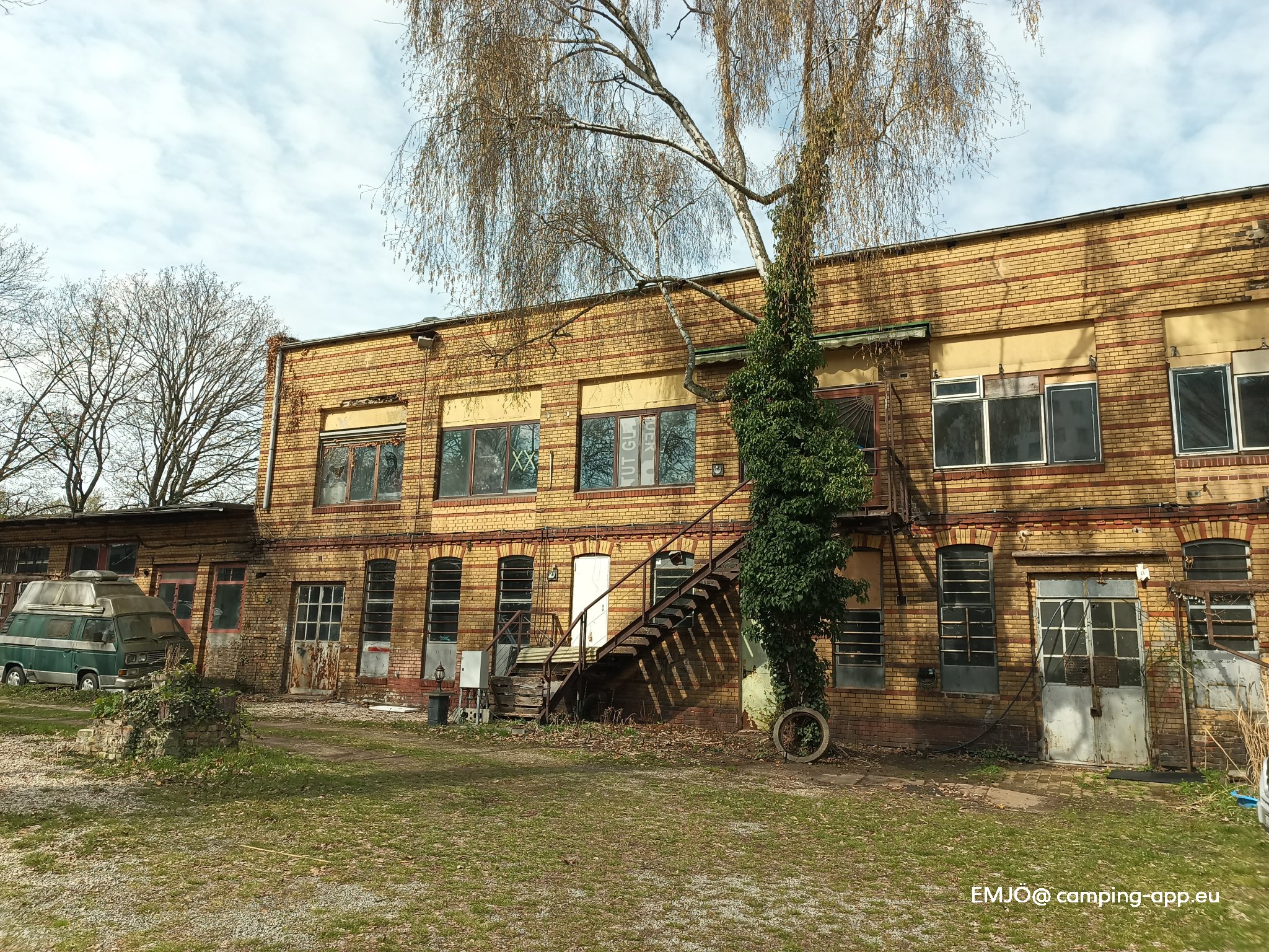 Wohnmobil-Oase-Berlin — Zdjęcie 2