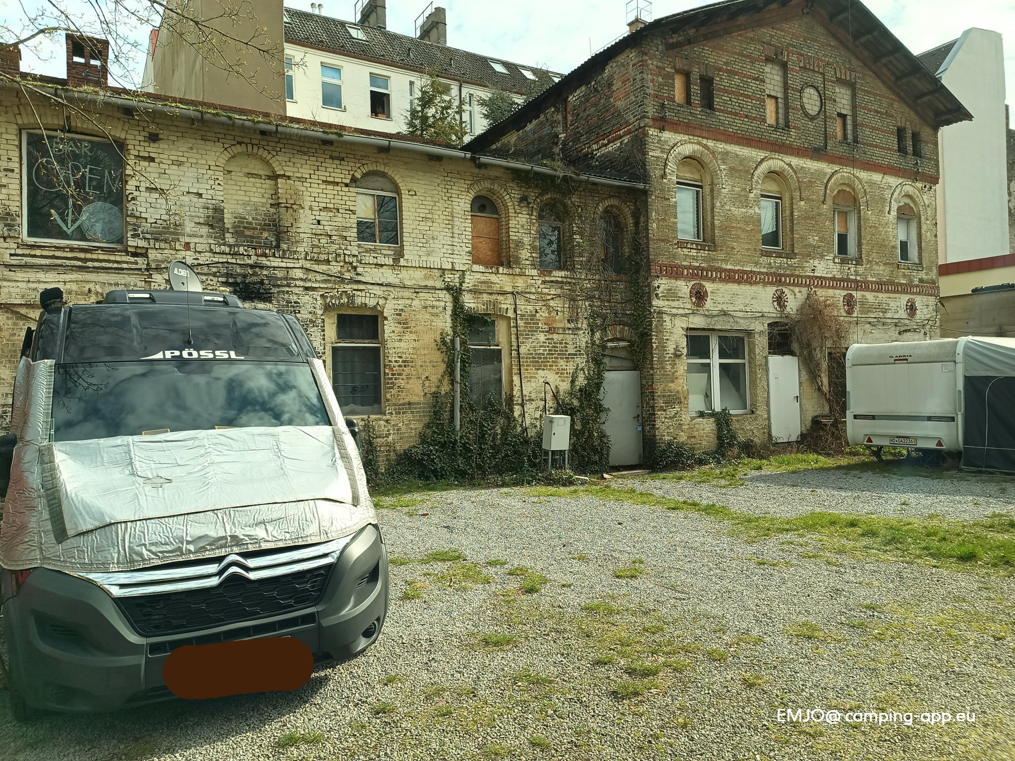 Wohnmobil-Oase-Berlin — Zdjęcie 5