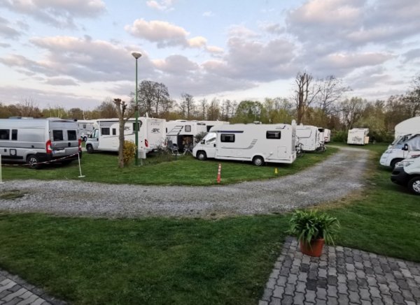 Spreewald-Wohnmobilpark Lübbenau — Photo 2