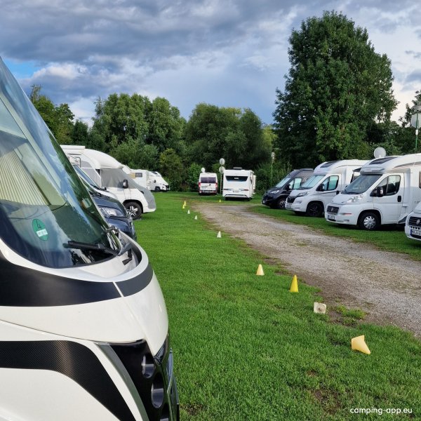 Spreewald-Wohnmobilpark Lübbenau — Fotografie 3