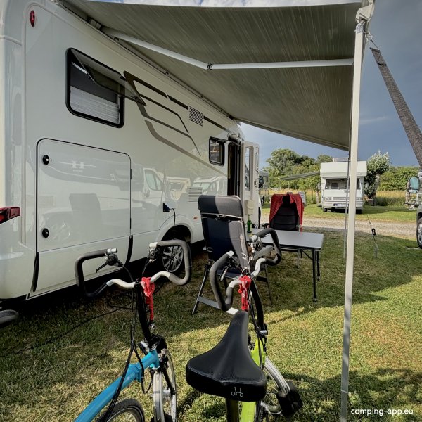 Spreewald-Wohnmobilpark Lübbenau — Fotografie 4