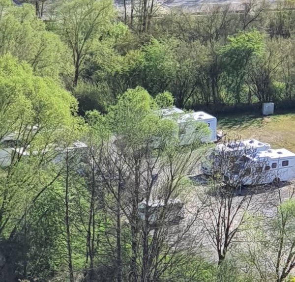 Wohnmobil Parkplatz Donaustauf — Photo 3