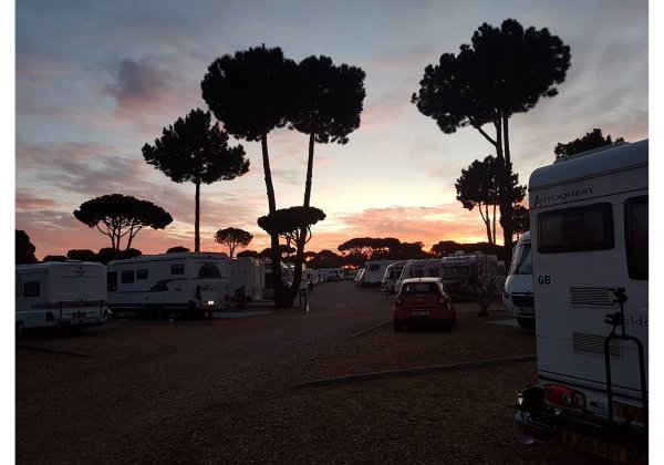Algarve Motorhome Park Falésia — Photo 6
