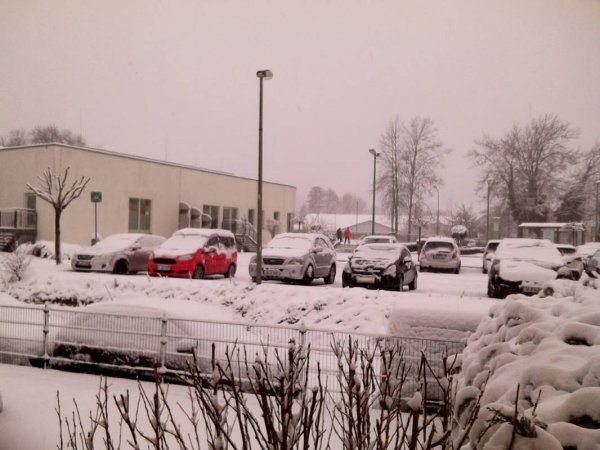 Stellplatz am Freizeitbad Badino Overath