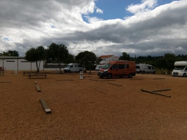 Motorhome Park Silves — Campervan Site in Slives