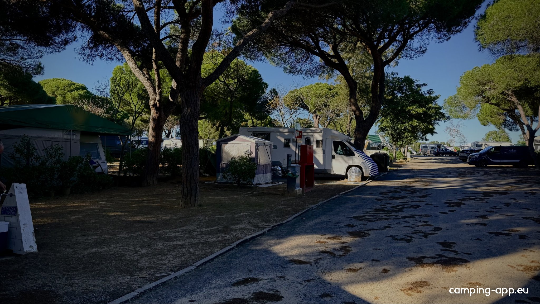 Parque de Campismo e Caravanismo de Olhão — Campingplads in Olhão