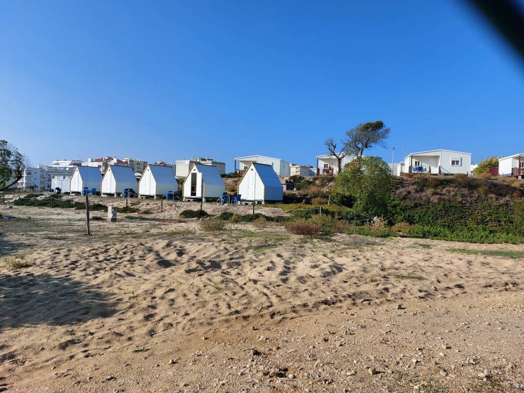Parque de Campismo da Praia do Pedrógão — Area da campeggio in Praia do Pedrógão