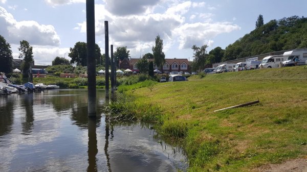 Stellplatz an der Marina Lauenburg / Elbe — Photo 3