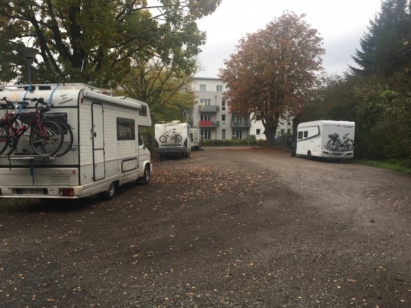 Stellplatz am Aqua Siwa — Karavan Sitesi in Ratzeburg-Inselstadt