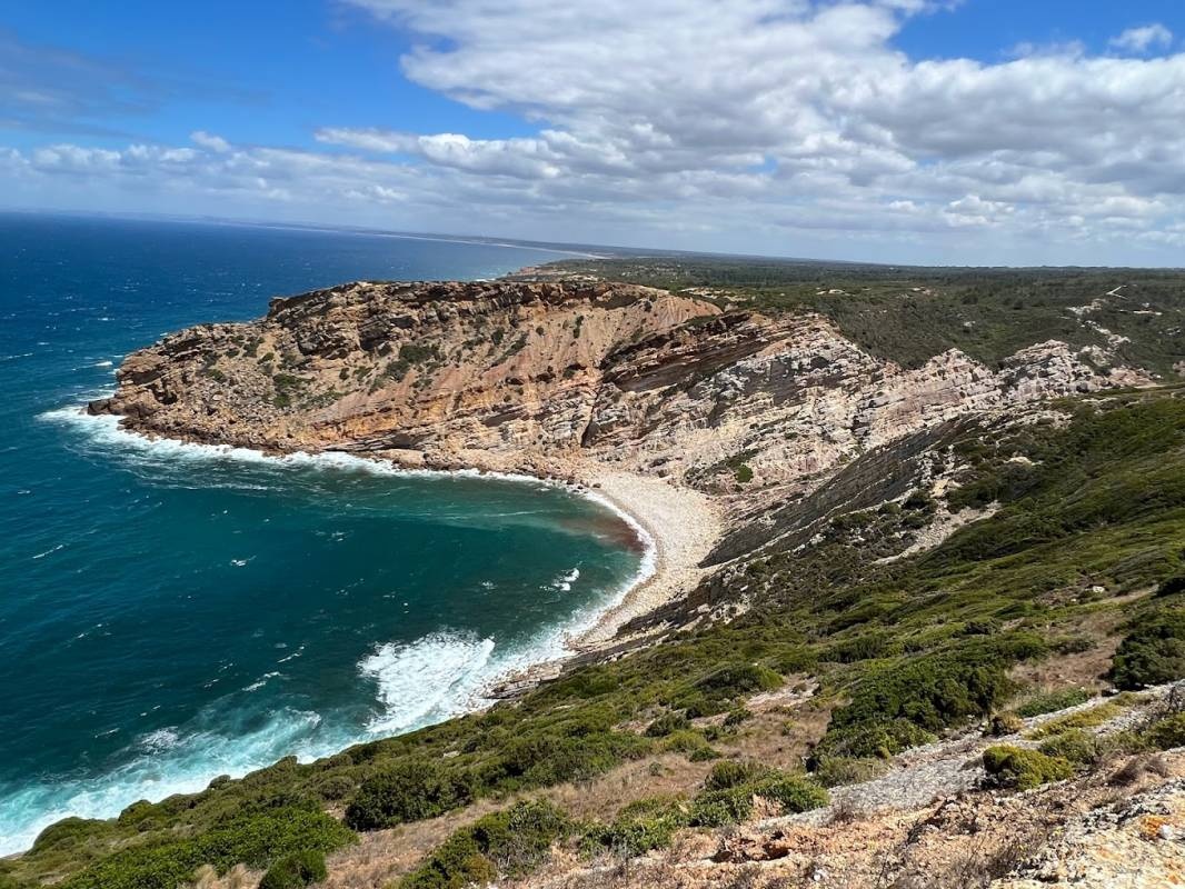 Nossa Senhora do Cabo — 露营车营地 in R. Nossa Sra. do Cabo