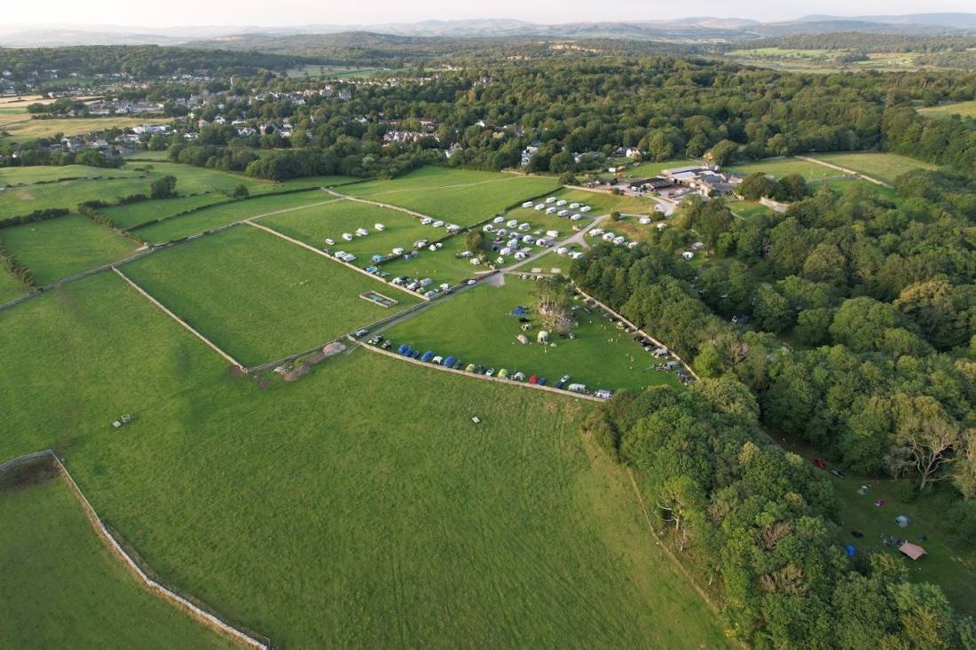 Gibraltar Farm Campsite — Місце для кемпінгу in Silverdale, Carnforth