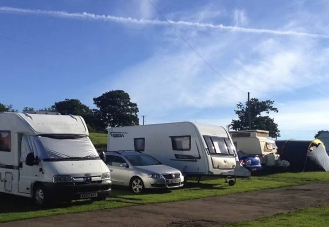 Loch House Farm Cavavan Park — Campingplats in Linlithgow, West Lothian