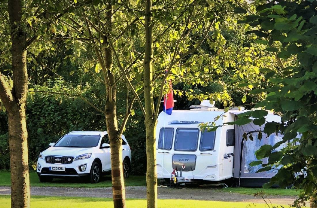 Strawberry Hill Farm Camping and Caravan Park — Sítio de acampamento in Old Cassop, Durham