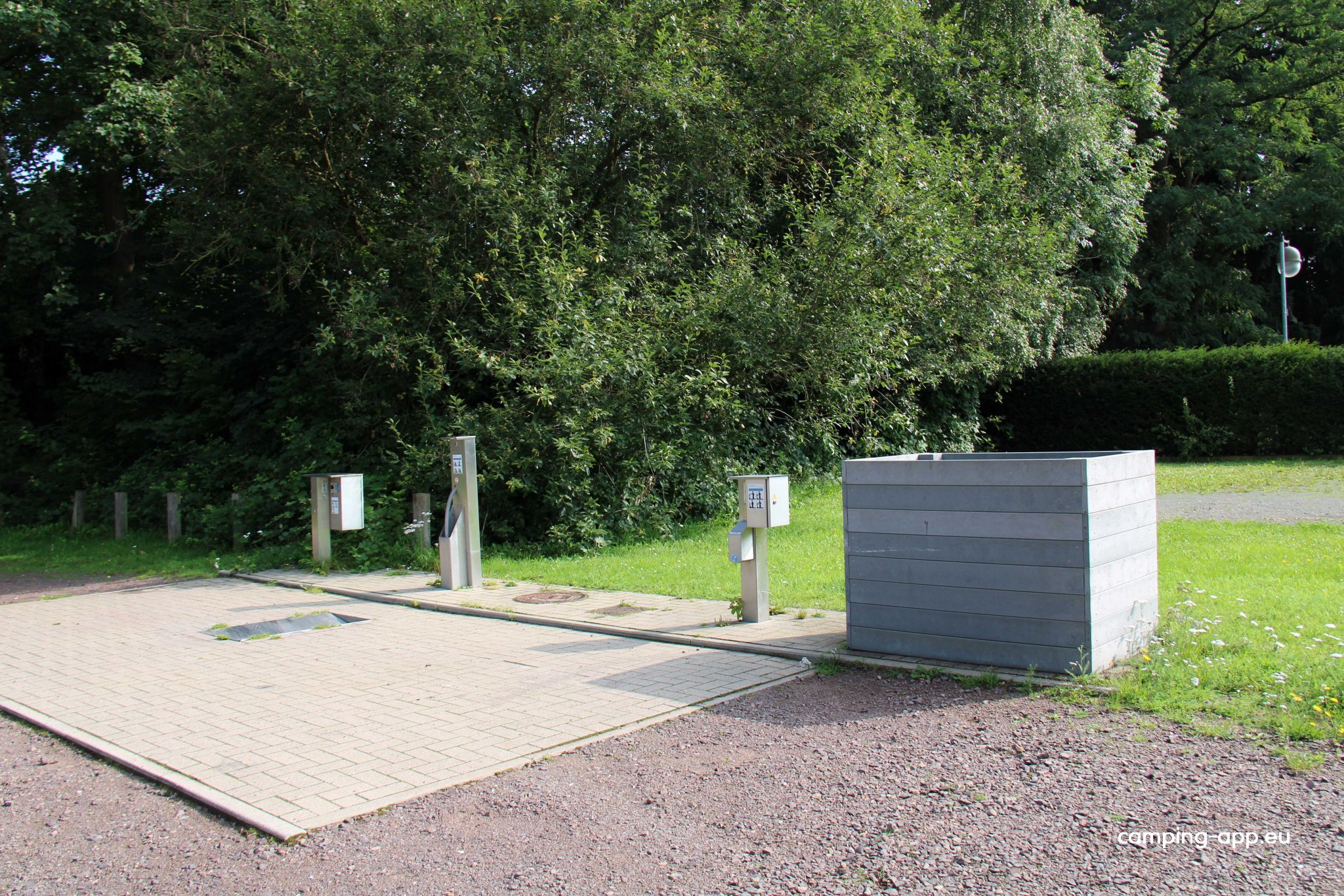 Wohnmobilstellplatz Bergen — Foto 2