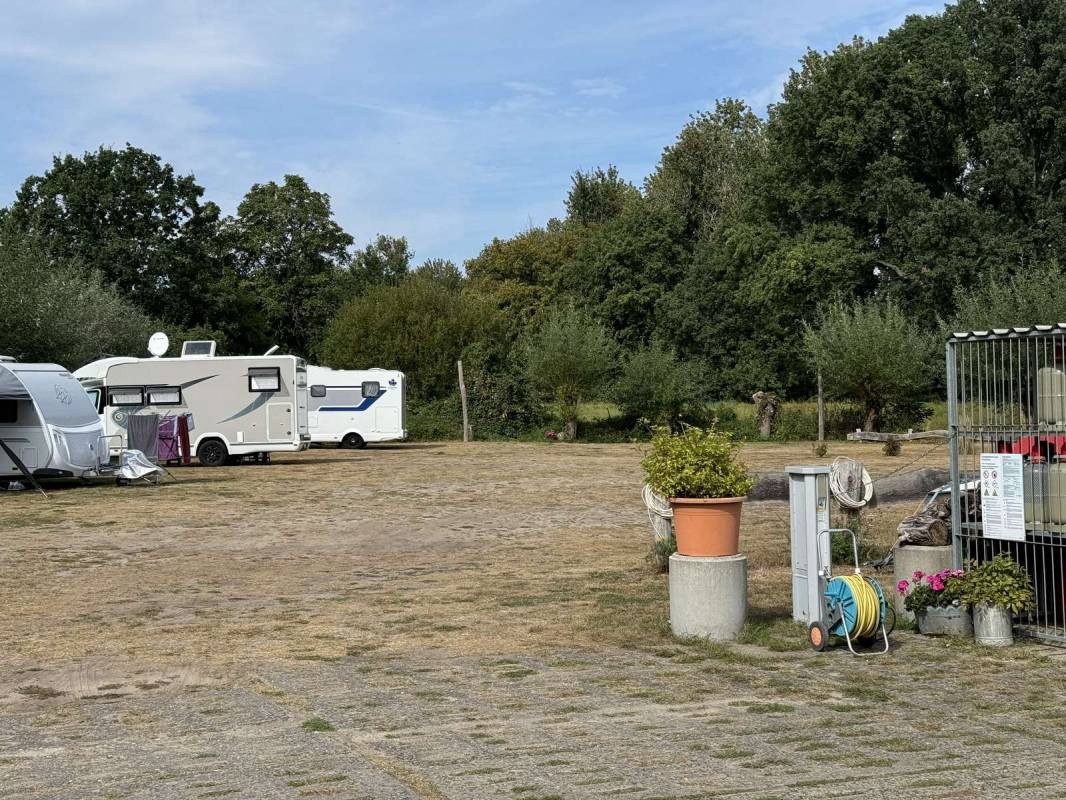 Stellplatz am Wasserwanderzentrum Dömitz — QuickStop in Dömitz