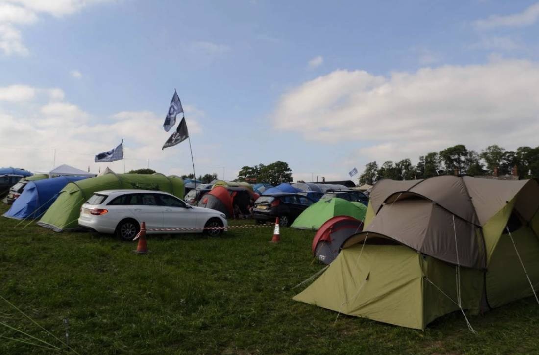 Donington Park Farmhouse Caravan Site — Sítio para autocaravanas in Castle Donington