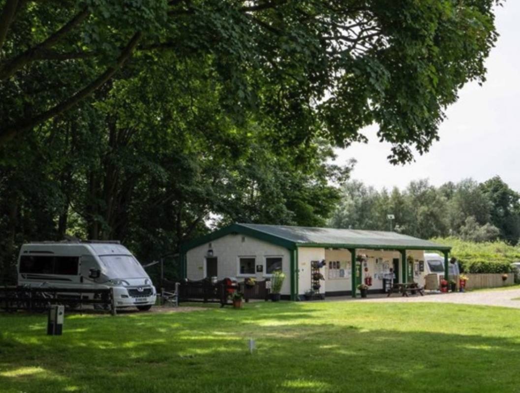Norwich Camping And Caravanning Club — Cámping in Norwich