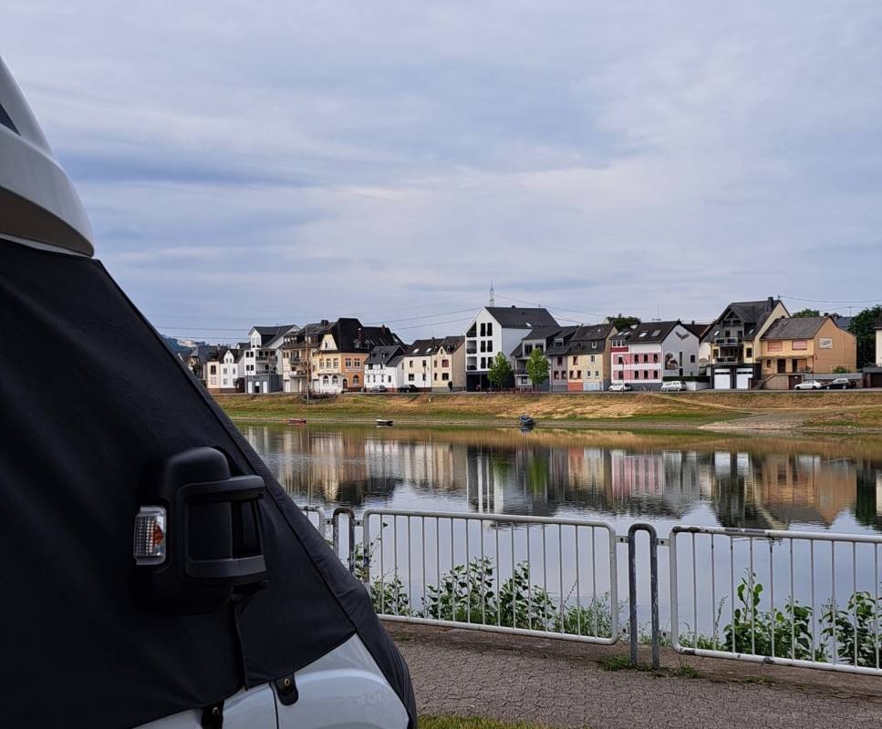Stellplatz am Rheinufer Vallendar — Stellplatz in Vallendar
