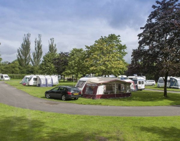 Clitheroe Camping and Caravanning Club Site