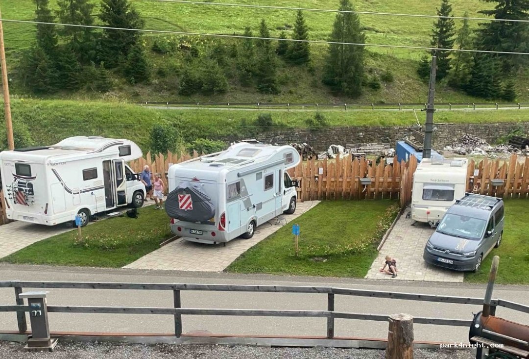 Stellplatz am Traktormuseum — 露营车营地 in Vordernberg