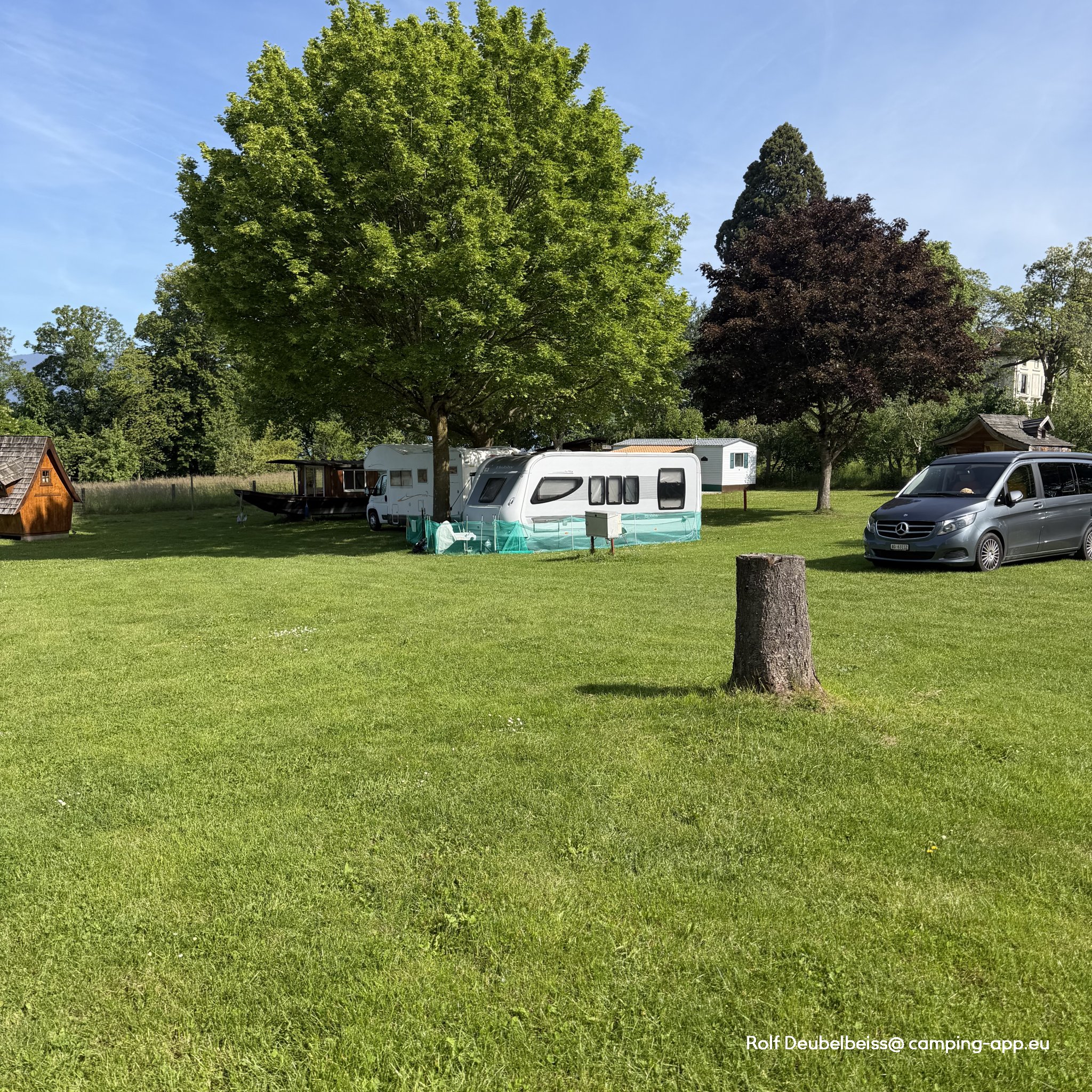 Campingplatz La Ferme de la Corbière — Kemp in Estavayer-le-Lac