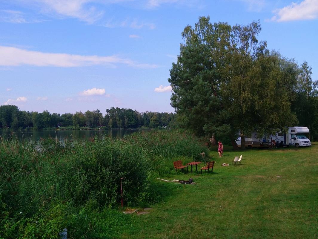 Kemp Milčany — Camping Site in Holany