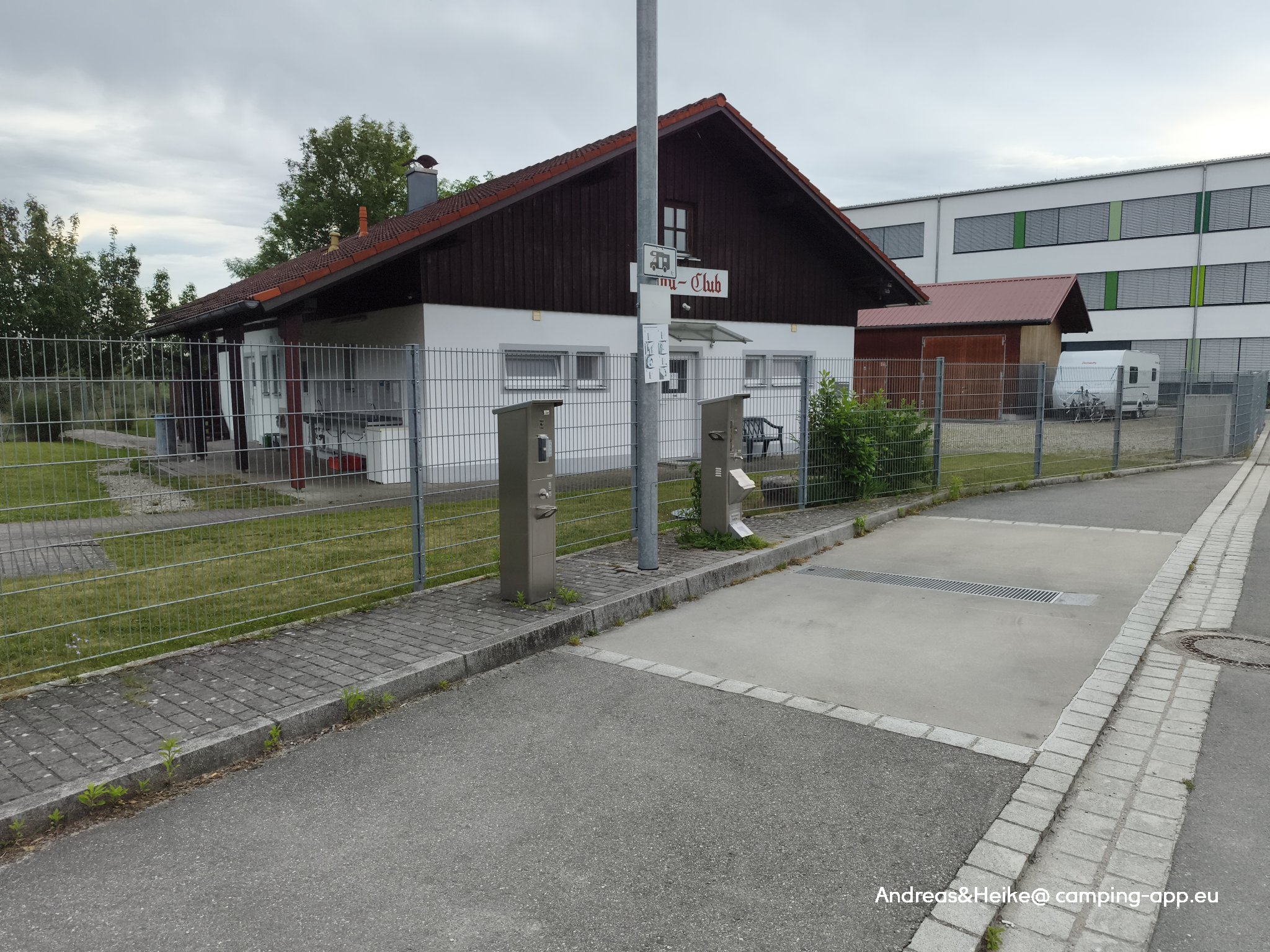 Zelt- und Wohnmobilstellplatz am Kanu Club Cham — Foto 5