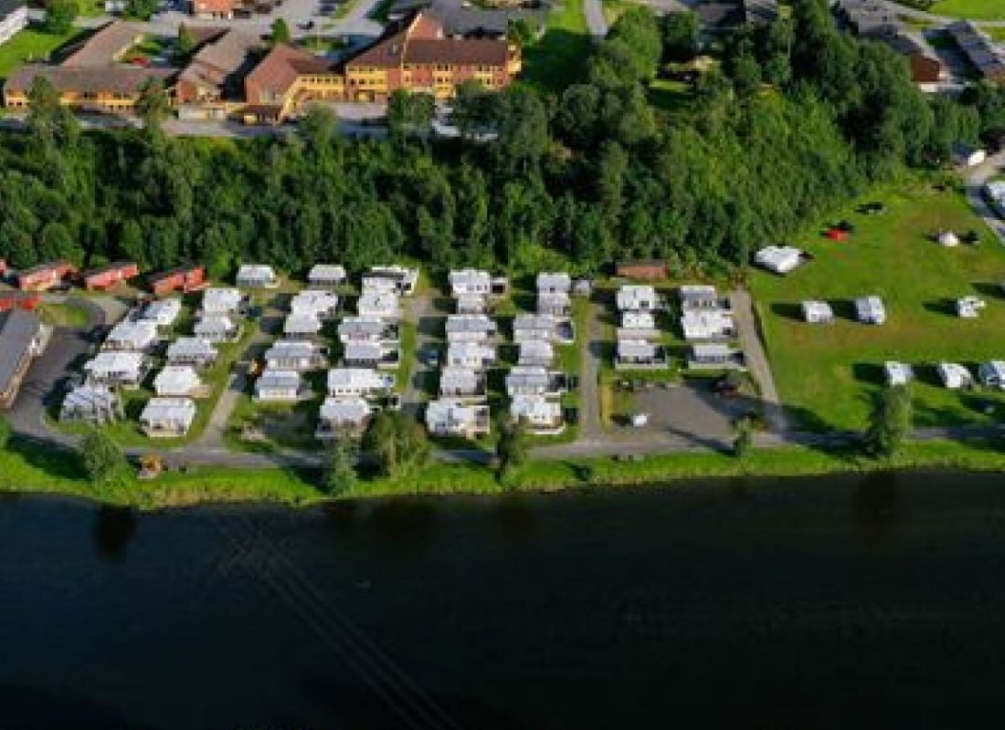 Surnadal Camping Brekkøya — Kamp yeri in Surnadal