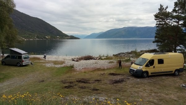 Fagernes Hyttesenter Norevikane — Campingplads in Lavik