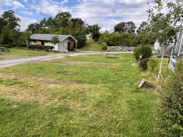 Valevåg Camping og Hyttetun