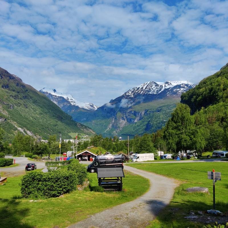 Vinje Camping — Area da campeggio in Geiranger