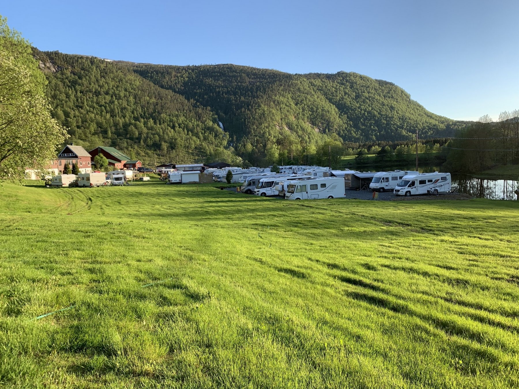 Yndestad Gard — Campingplads in Guddal