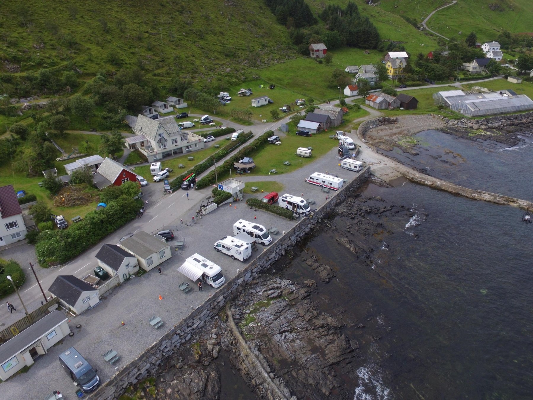 Goksøyr Camping — Camping Site in Runde