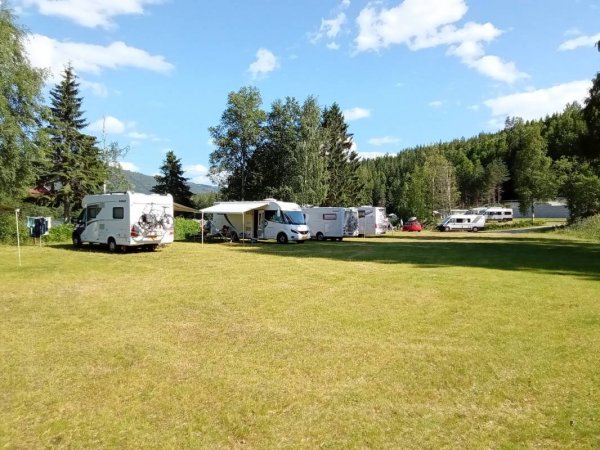 Holman Camping — Photo 2