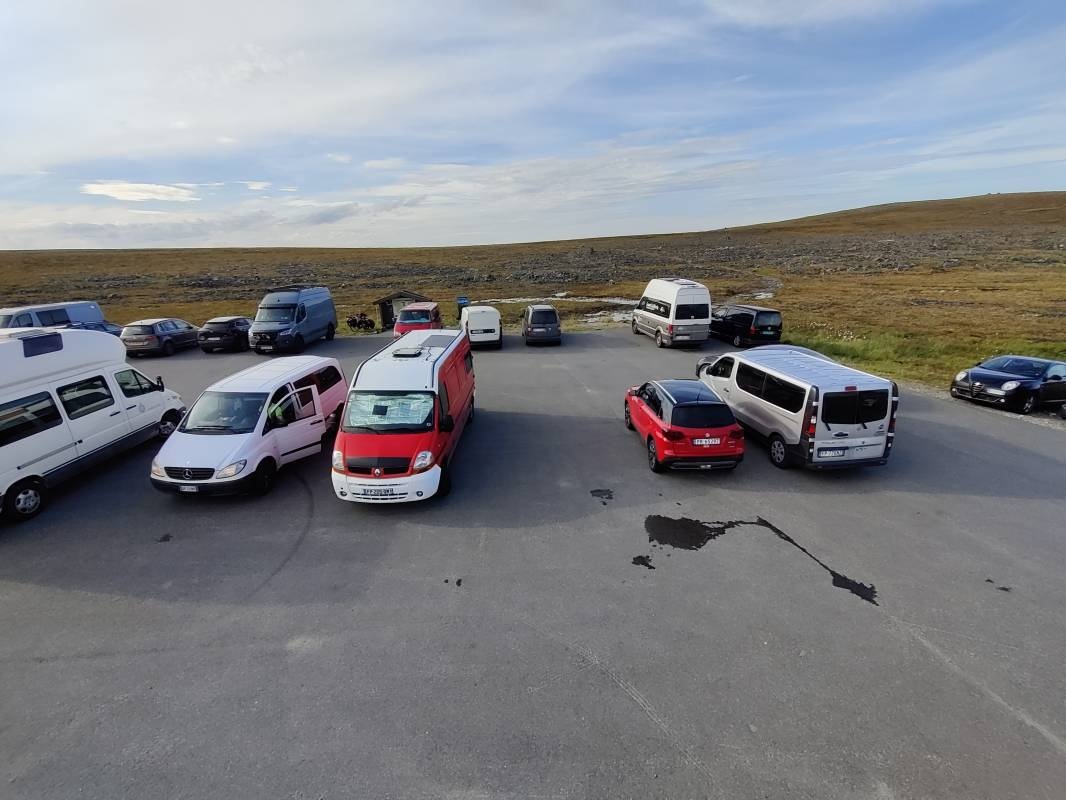 Parkplatz E69 Knivskjellodden — Estacionamento público in Nordkapp
