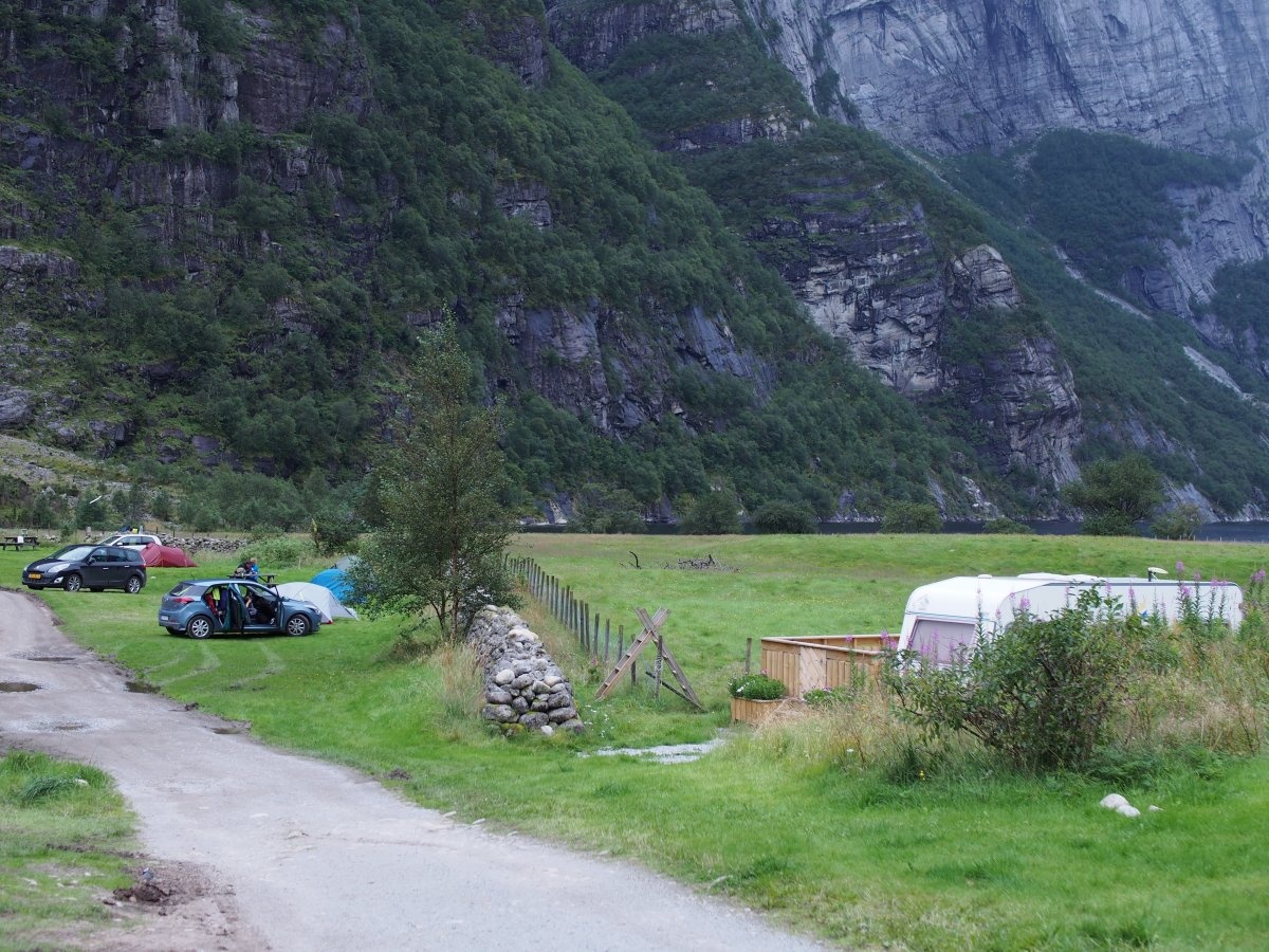 Kjerag Lysebotn Camping Resort — Camping in Lysebotn