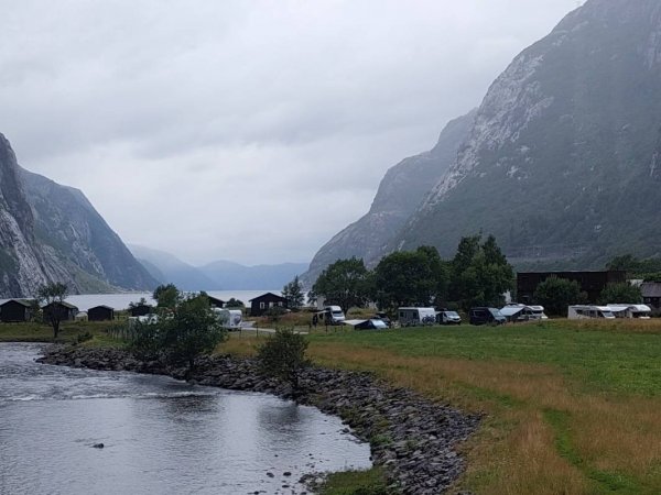 Kjerag Lysebotn Camping Resort — Foto 2