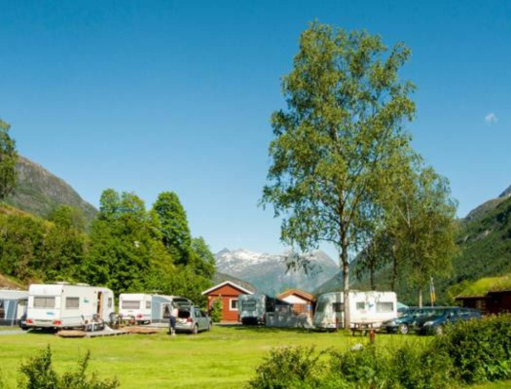 Kleivenes Camping — Campingplads in Stryn